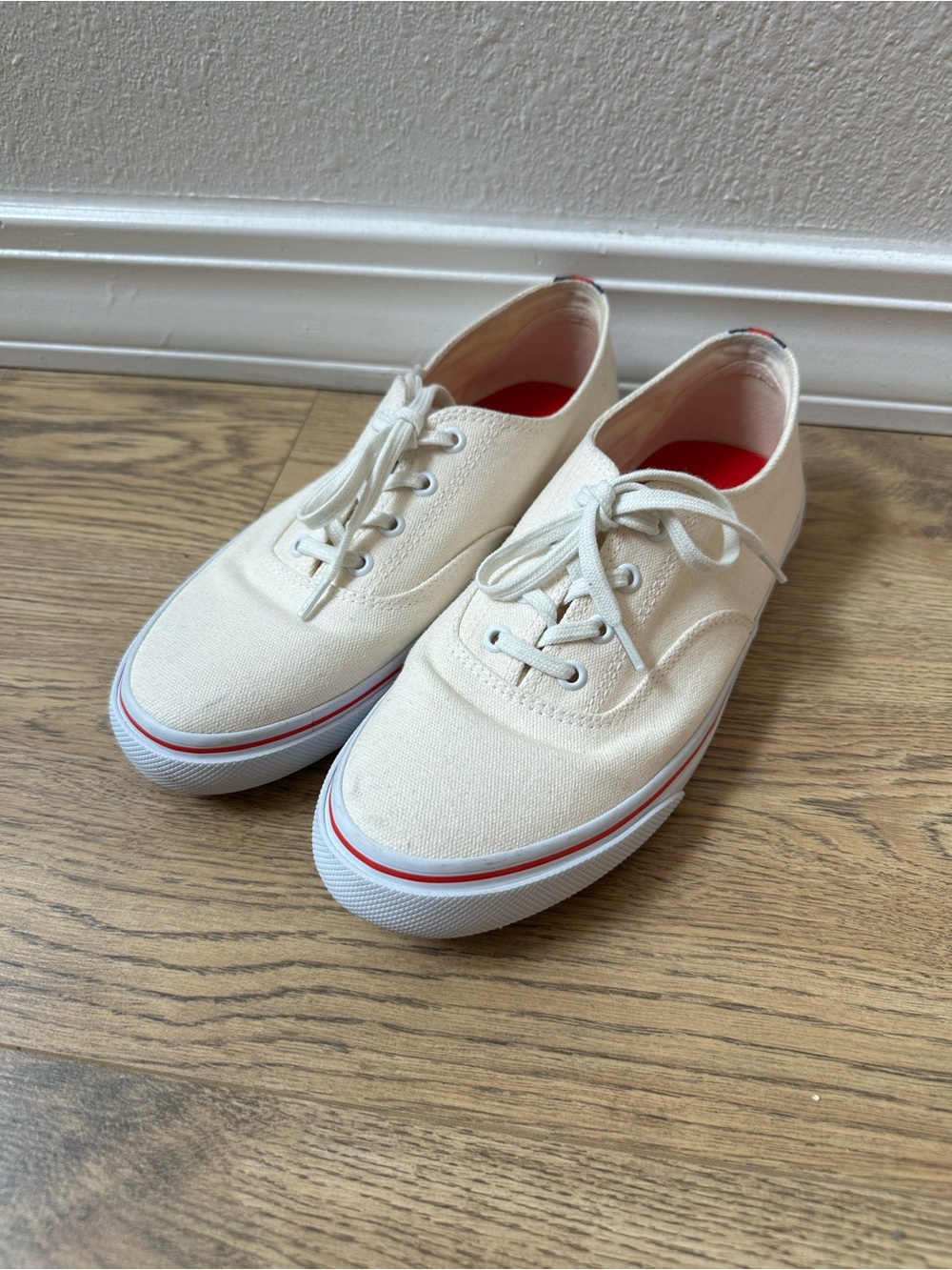 Tory Burch Murray Classic Canvas Low-Top Sneakers Off-White